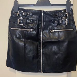 Black leather moto skirt with buckles